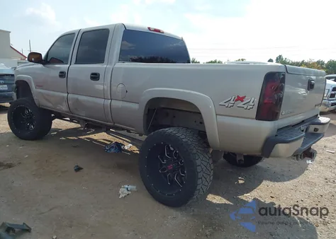2004 Chevrolet Silverado 2500Hd Ls from USA, damaged, VIN 1GCHK23U34F222672